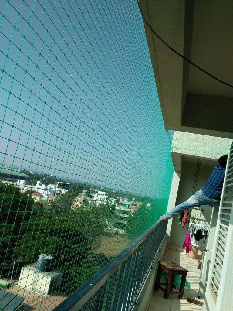Green Balcony Netting Installation